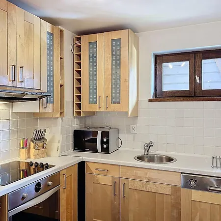 Centre, 4 Pers, 2 Ch. Avec Balcon, Parking, Proche Telepherique Et Remontees - Fr-1-507-24 Apartment Chamonix